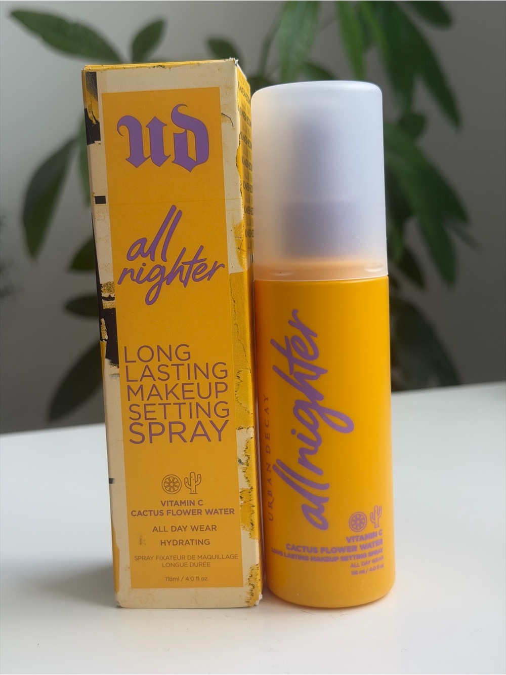 Urban Decay All Nighter Long-Lasting Makeup Setting Spray with Vitamin C 4 oz